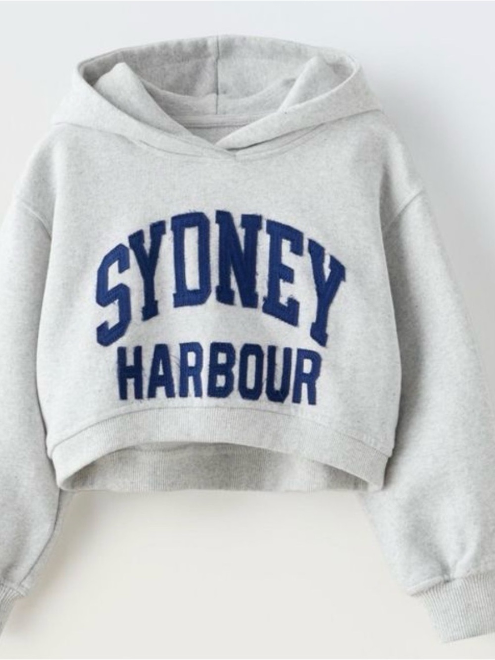 Zara Light Gray Cropped Hoodie with Navy 'Sydney Harbour' Appliqué